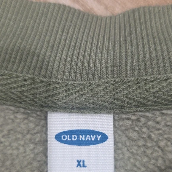 Old Navy Green Knit Sweater - Picture 2 of 5